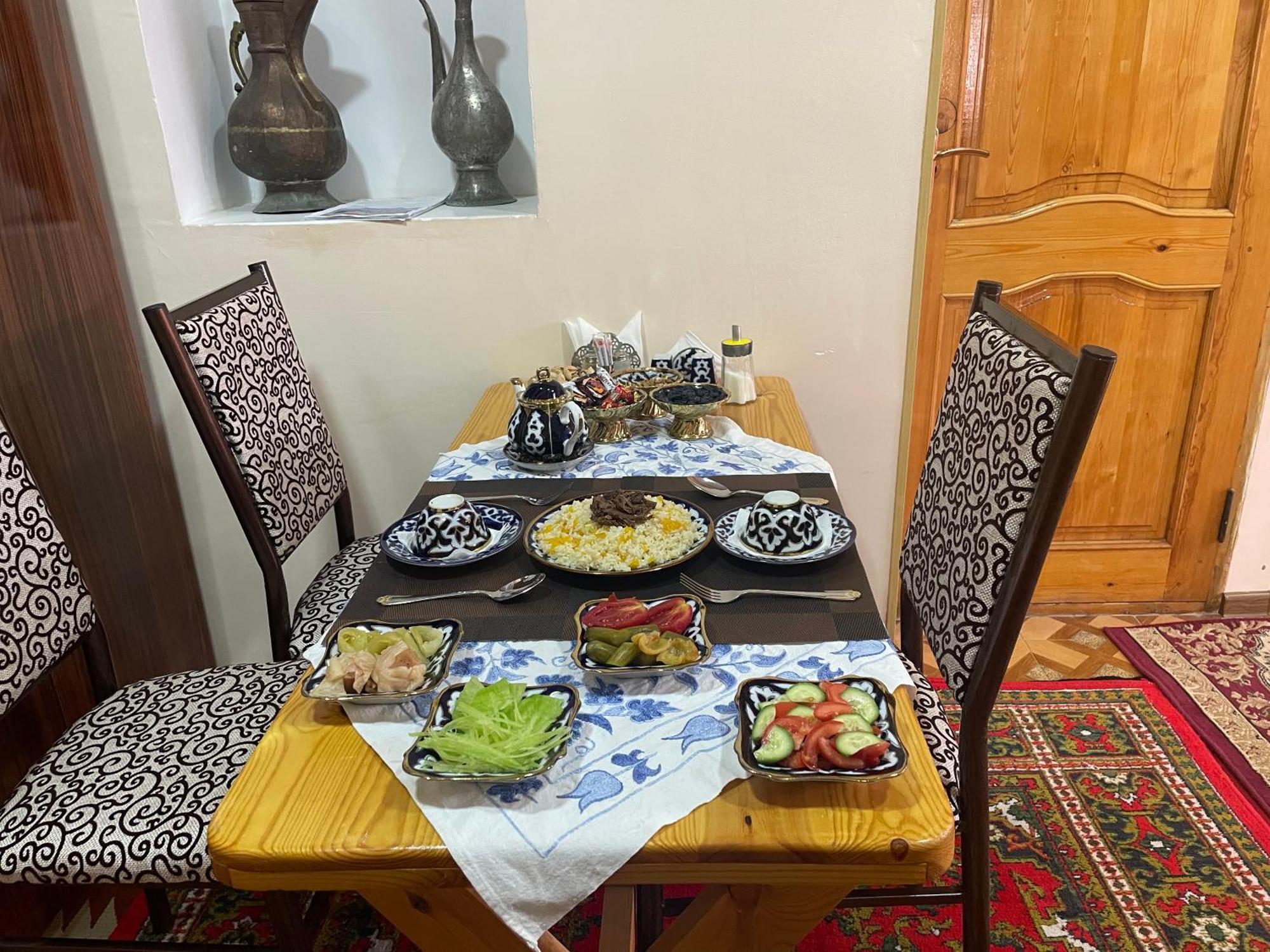 Khiva Amir Tora B&B Luaran gambar